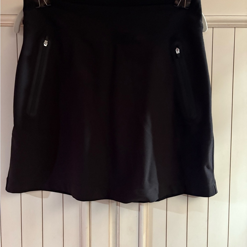 Elegant Black Women's Skirt